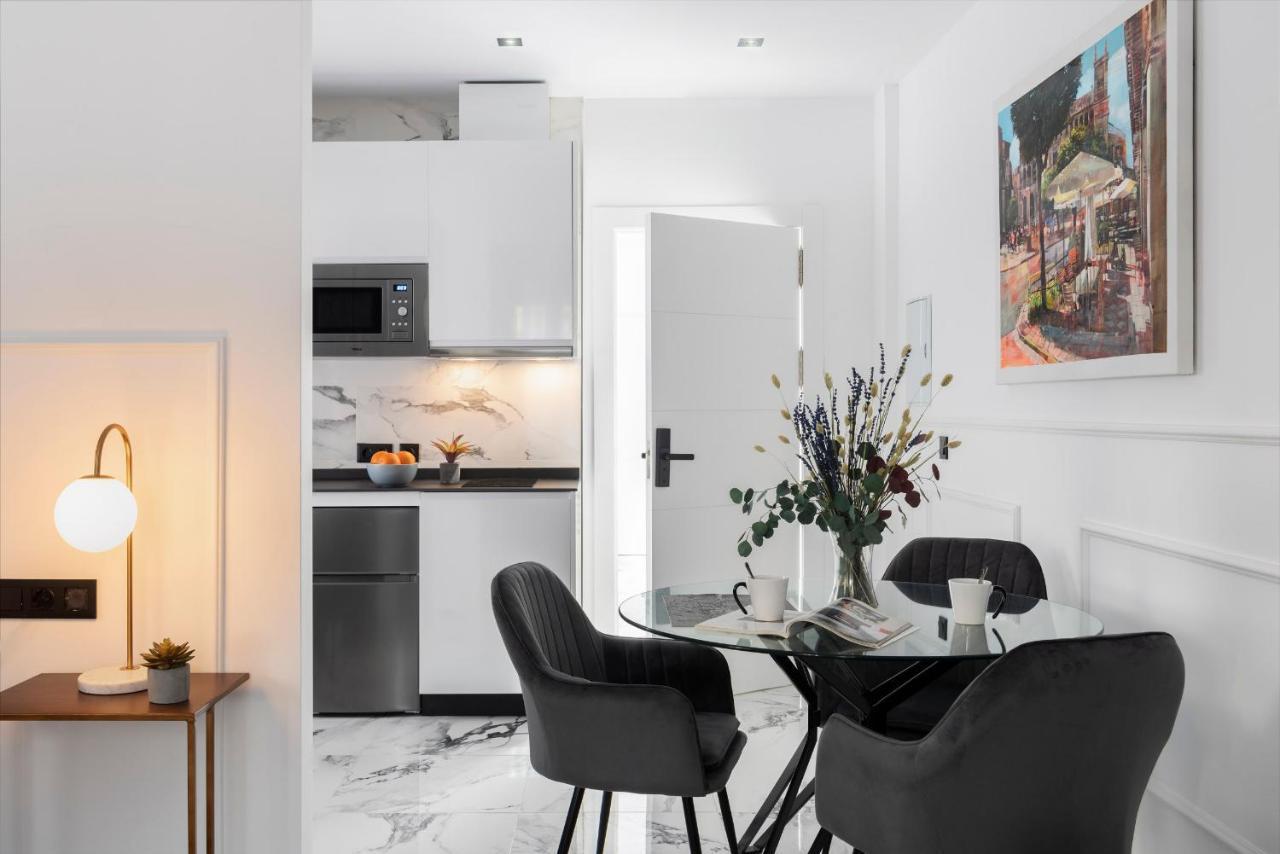 Quivir Apartamentos Deluxe Casa Del Arco Andújar المظهر الخارجي الصورة